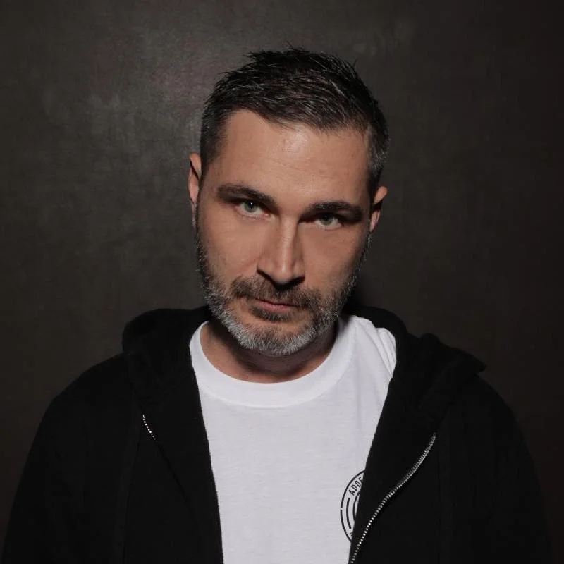 Sean Tyas